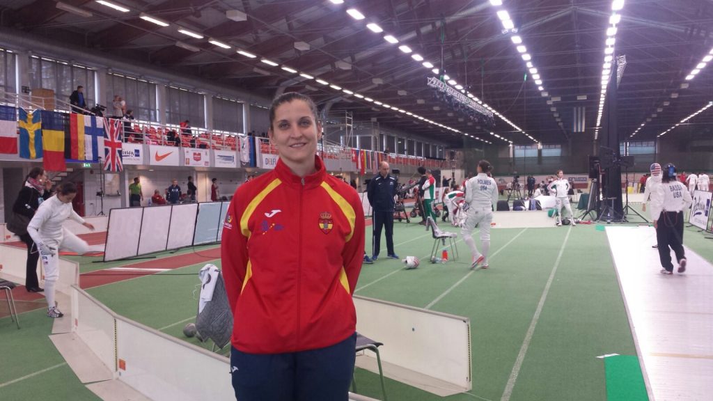 Dóra Kiskapusi, en Tallin