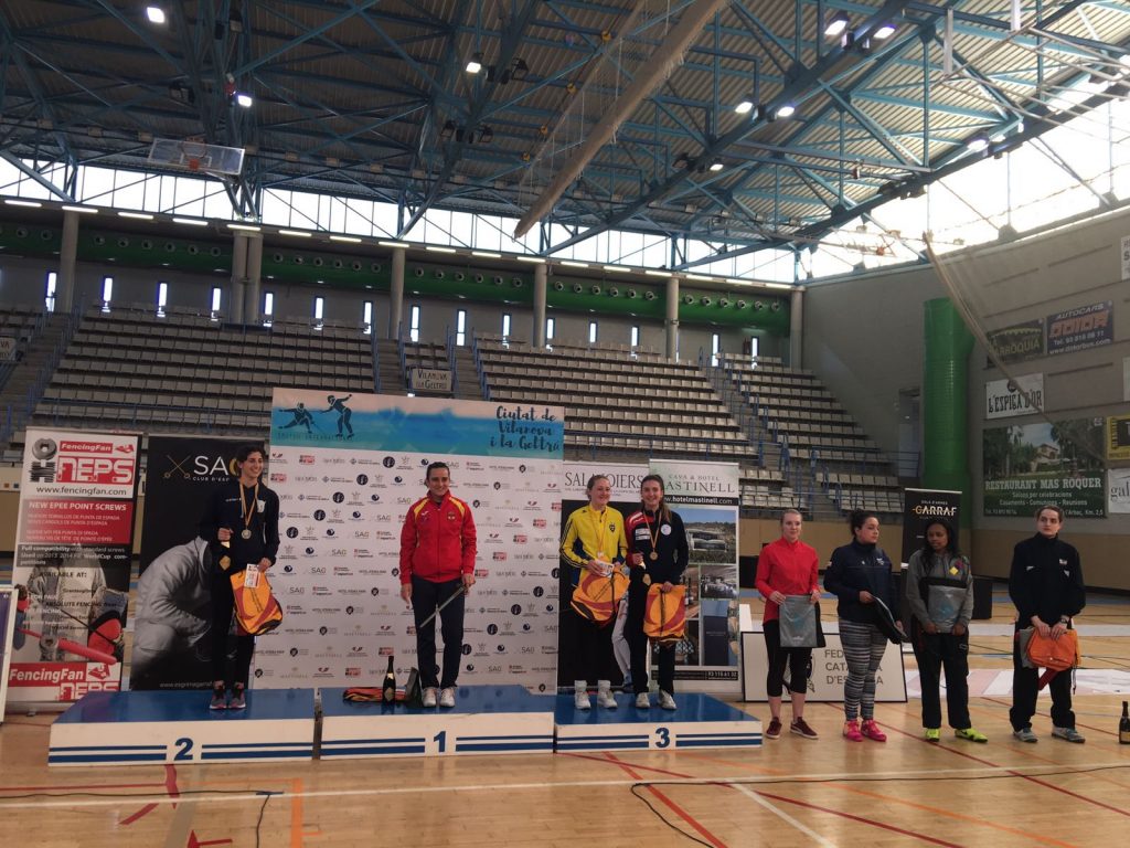 María Mateos, bronce en Vilanova